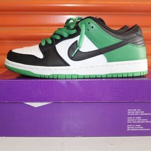 NIKE SB DUNK LOW CLASSIC GREEN / BLACK / WHITE MENS SIZE 9
